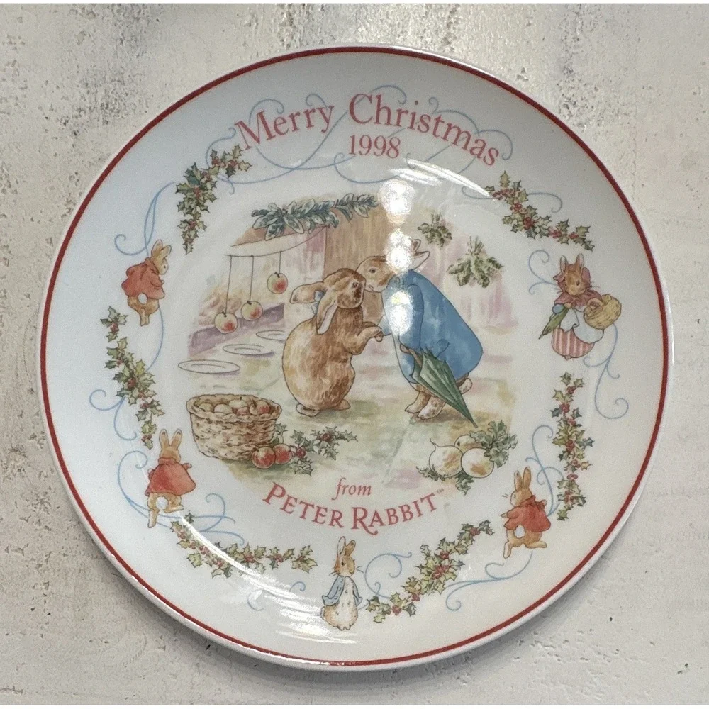 Wedgwood Peter Rabbit 1998 Merry Christmas Decorative Ceramic Plate 8.25